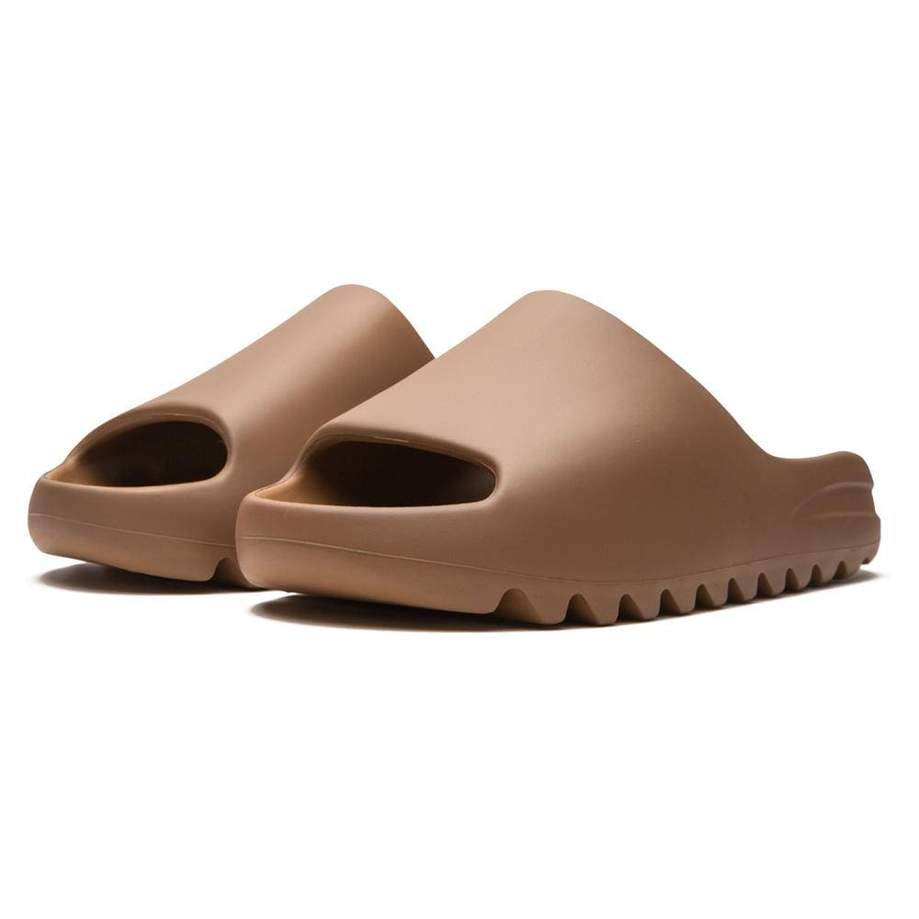 Yeezy Slide 'Core'